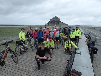 Před Mont St. Michel. Foto: Josef Křetinský