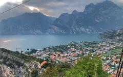 Pohled na Riva del Garda