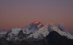 1562-gokyo-peak