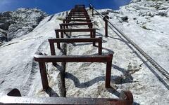 zugspitze-zebrik-na-alpspitze